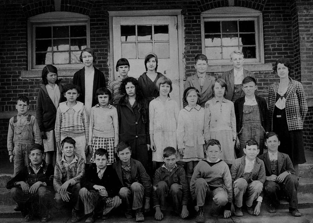 Parsons Sixth Grade - 1930/1931